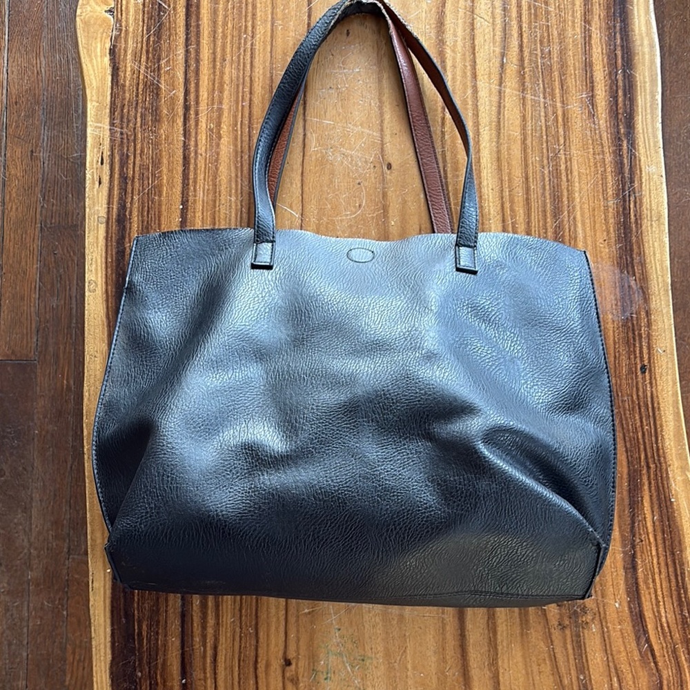 G. H. BASS & CO REVERSIBLE TOTE BAG